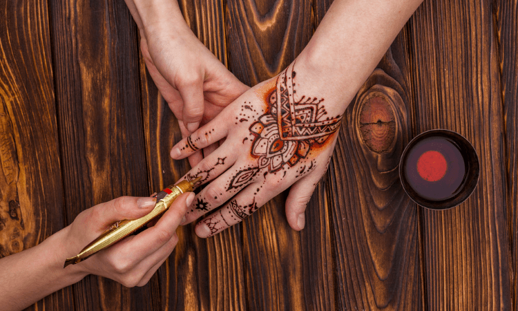 latest mehndi designs for hands 2022 images